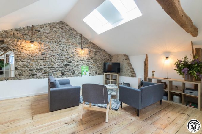 31G101753-7b08af9c739b4ab2aa972d058b56aba6