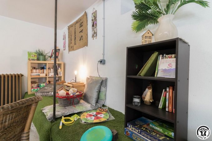 31G101753-ee957a2a31af409f977ed22d11774911