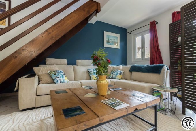 31G101755-07f06c1c72144d3ca7baff12ecb89ac3