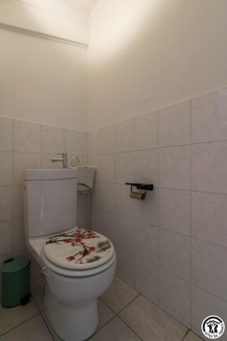 31G101755-2a1695405c844e6baccef48745b2768f