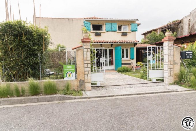 31G101755-7719287939ec46ad8c9813070ae7f492