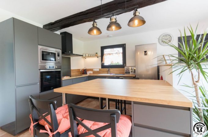 31G101757-a9c98ae232884c0e97611239b29379ce