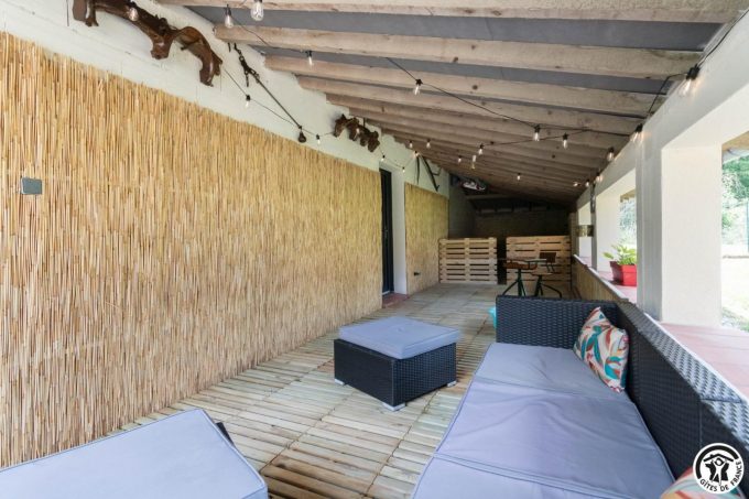 31G101757-dd87b01f417149479c7e54afaf920da8