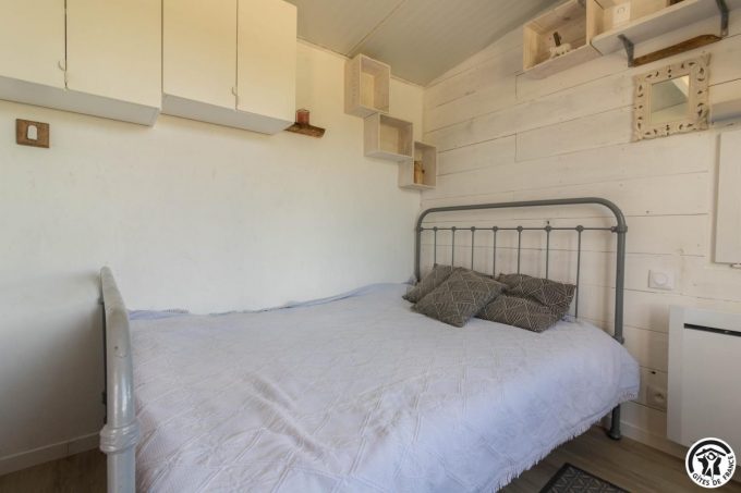 31G101769-053184b6b7e947179ab0d2fcda972f66