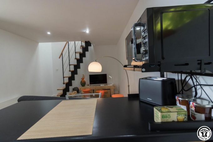 31G101770-3dd0bfdf0d5a47598017eee8d2aa1f16