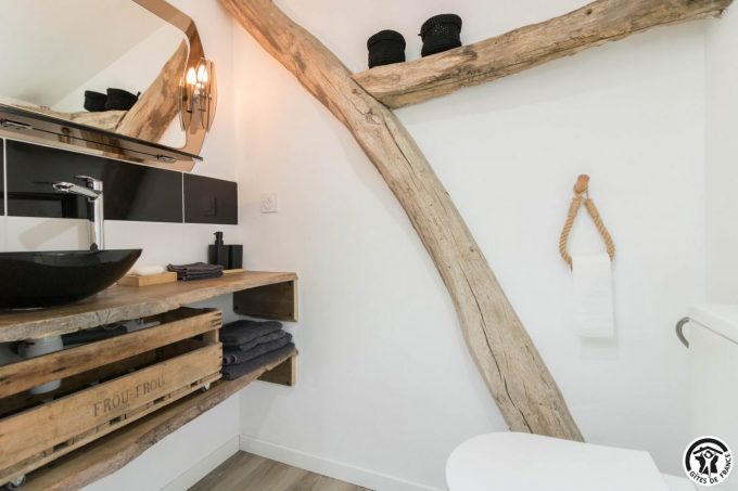 31G101770-84bda3ea132d495fb12566d12f4fe86b