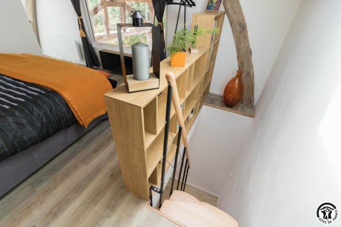 31G101770-b651a0de38be4b31b6f6ee8e178bbce9