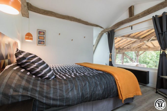 31G101770-bb0b9ef43ec940ed9e5c56586ae3b818