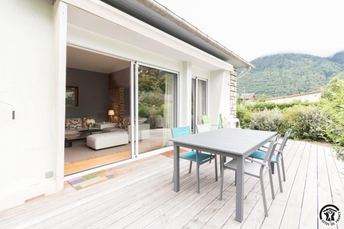 31G101774-0c8f04c2764a460abce8af6c76657bc2