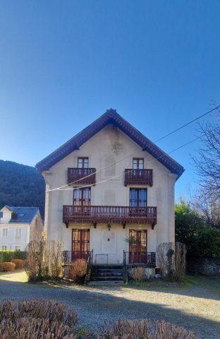 31G101775-b59f1cb322a840008c9804eca0a8e083