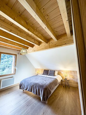 31G101777-13fada61fdf645138479050f1ff02627