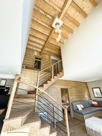 31G101777-30be700924f744a6acd3fdd2f97a49ab