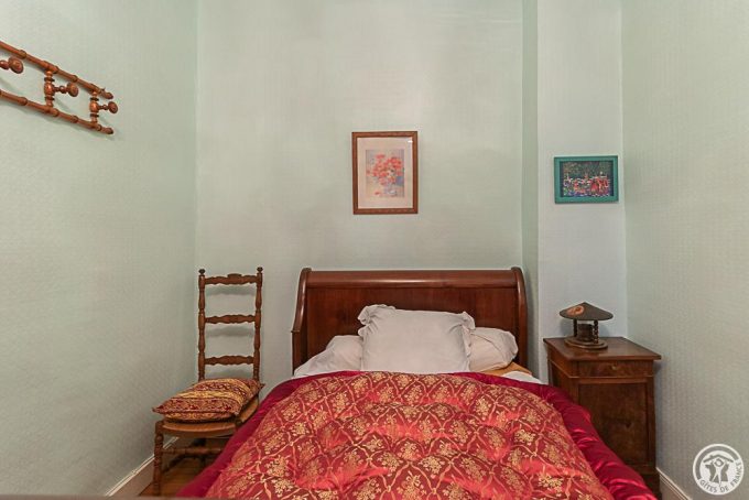 31G101778-4c987b7019e54ef19021c676fa608550