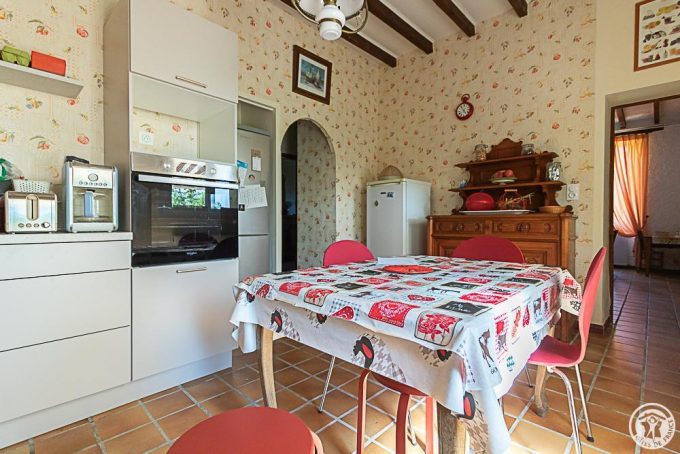 31G101778-5c46dea0059047fd84ecba51360f649d