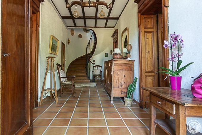 31G101778-da191f1be9a143bfbf9aa34fce57cc75