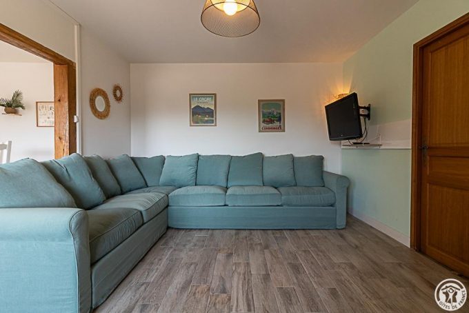 31G101779-273edfb32e0d472a9706b67c5c07c8e0