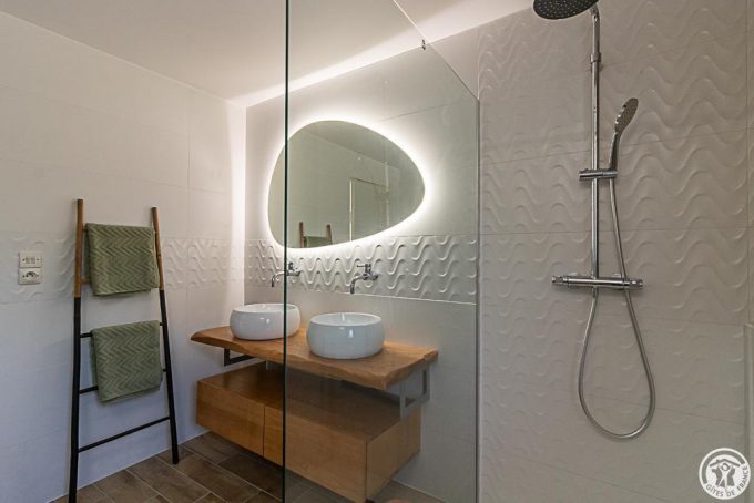 31G101779-87ba065c30ae436c9b00e50e34fa8004