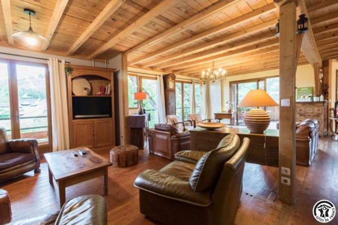 31G101780-f507a546276646ae81d27577828993ad