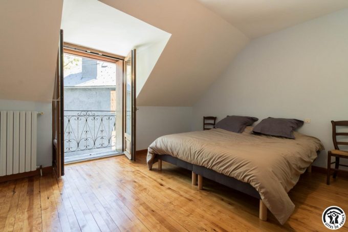 31G101783-006f5c0de05543408ab2a173578a02f2