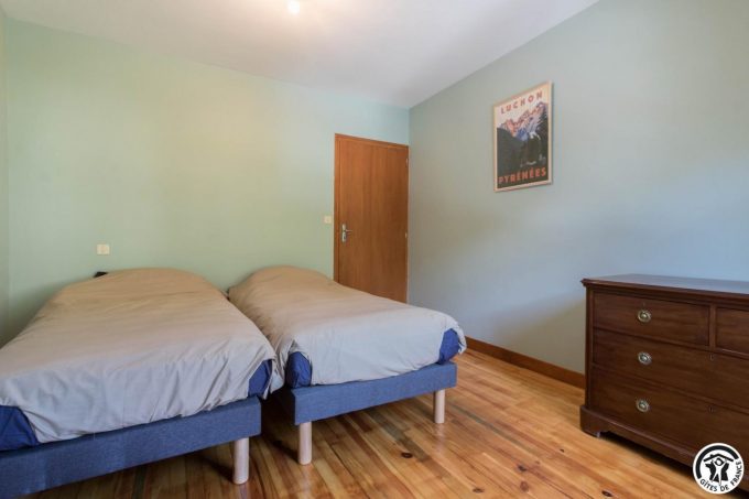 31G101783-29ed8fe9e7f749dcac707115f7bc8918