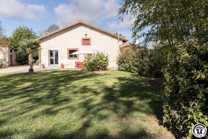 31G101785-06a4075542d54092acc35c6a9cd49ef6