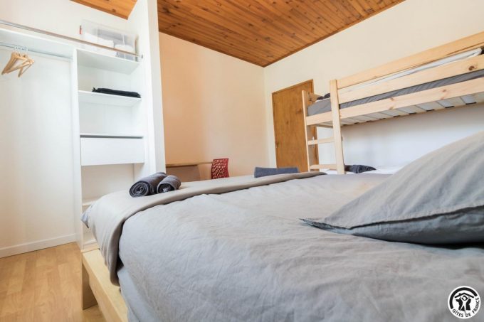 31G101785-57265c397aa94fe08b9b5574da25f6f5