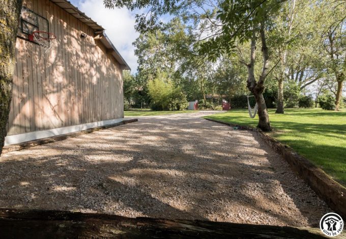 31G101785-97bfb283eecb41138eaa8fe149c3d56b