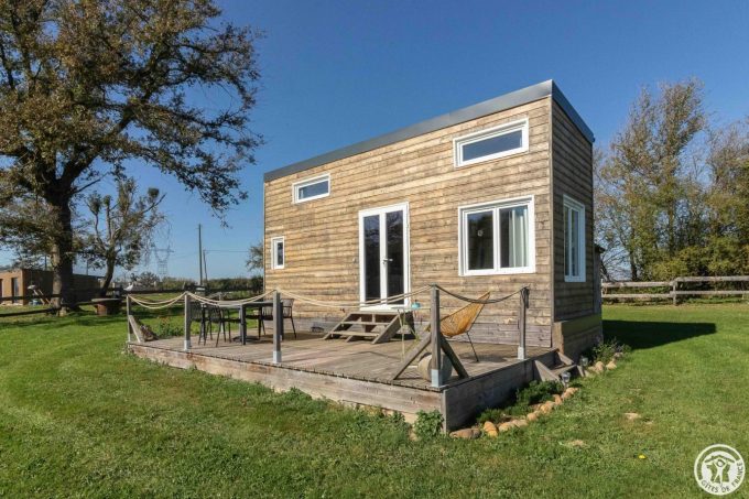 31G101790-518d3e43d0f94f1eae4299de3327ce57