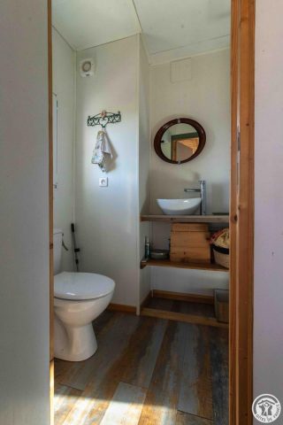 31G101790-759275e07f7d4f598c6df4d9b12f5cef