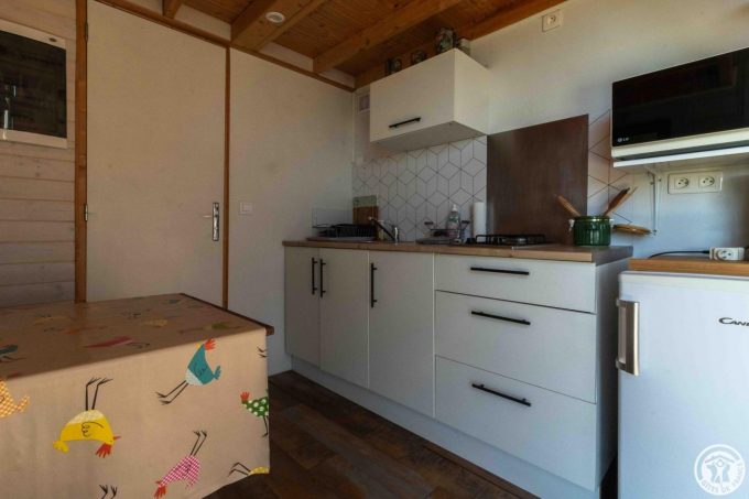 31G101790-8afe58199ddd4617ad7fdf4c841ee052