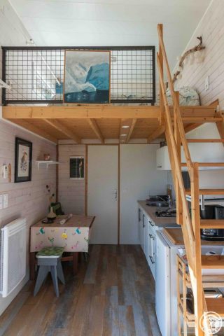 31G101790-8b346e566599429c8035e1ec9d5a6358