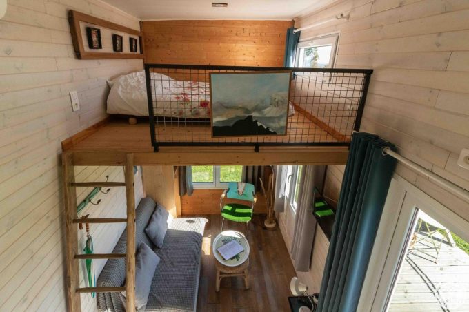 31G101790-eb1891b06dd445eab3e88bad90e5df1f