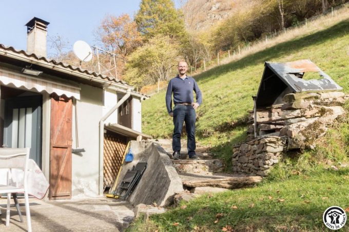 31G101793-17a5f4c5d36e4a62bf482498e37d903d