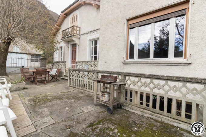 31G101794-39988b20bf364b9ba5fd3c9e02cb1114