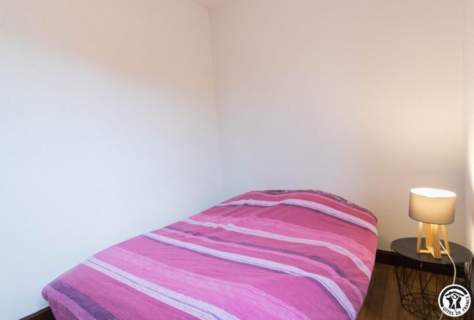 31G101794-55a01e45ab324a52a913e0b33fa746ed