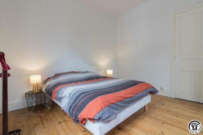 31G101794-ad0ab8f1909e4877b5e56f18644f16ee