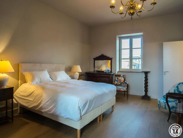 31G101798-1ff11e1bd3354f8599c93fb3654fc239