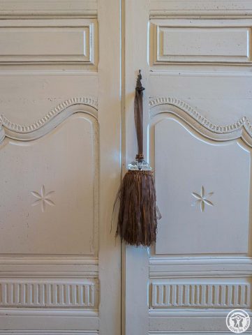 31G101798-2a89427ee36a4c17ab1b511fc270784e