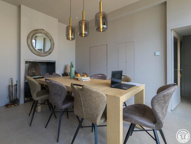 31G101798-4a0327cb80b6409b8972268c67a285e4