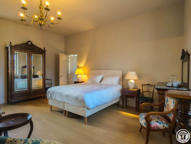 31G101798-6583067e586f4d5c9207ffa8e645b47e