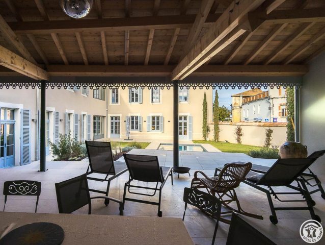 31G101798-c79345482a604a7989a7e3021f32e46e