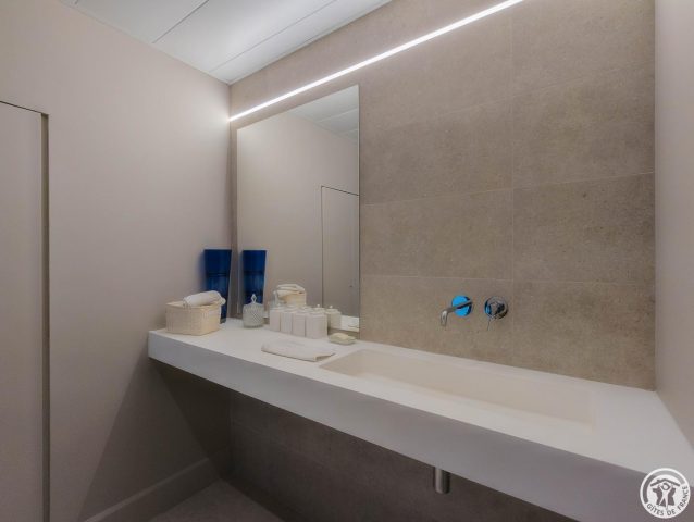 31G101798-e25db70aaf67495bb16a355e668fe8e2