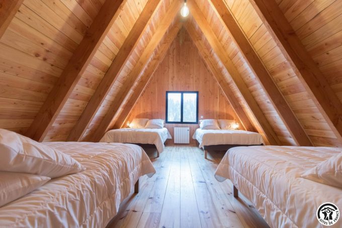 31G101800-4e5495dca7784234bb022b7a74ff09ec