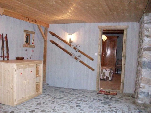 31G114002-29a21094806d4d9bb04cacd438756e11