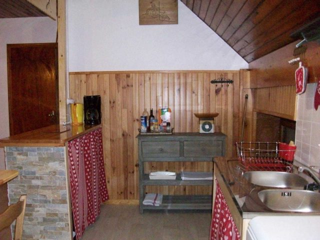 31G114002-4ac91e3cf59f4677adc987805c4e74b3