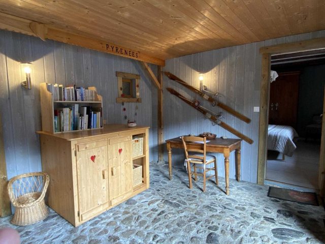 31G114002-73f7b411453a4305adbdc3198f4cd830