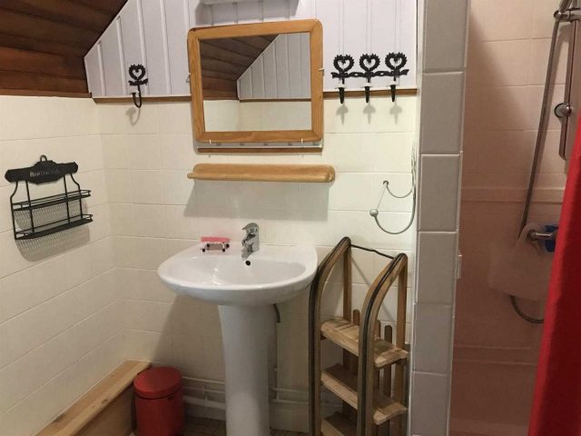 31G114002-a0831ff8bb8a487f8265b39a3c18a202