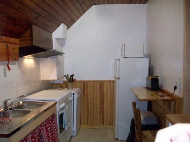 31G114002-ba57e54fb5d54927934b5fcf1db994fb