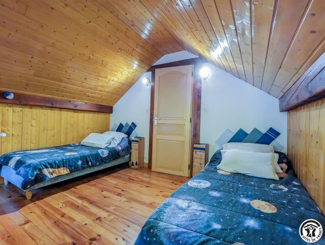 31G145014-7d6b30b4bbdd41d58aca42f8194e4ff1