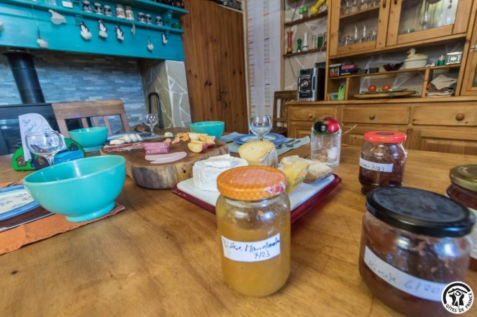 31G300062-97c268cb82a34cac8fb805041b9fa69d